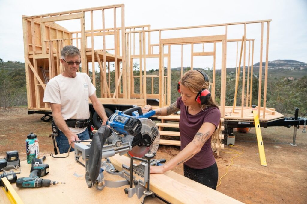 Proces gradnje mobilne kućice